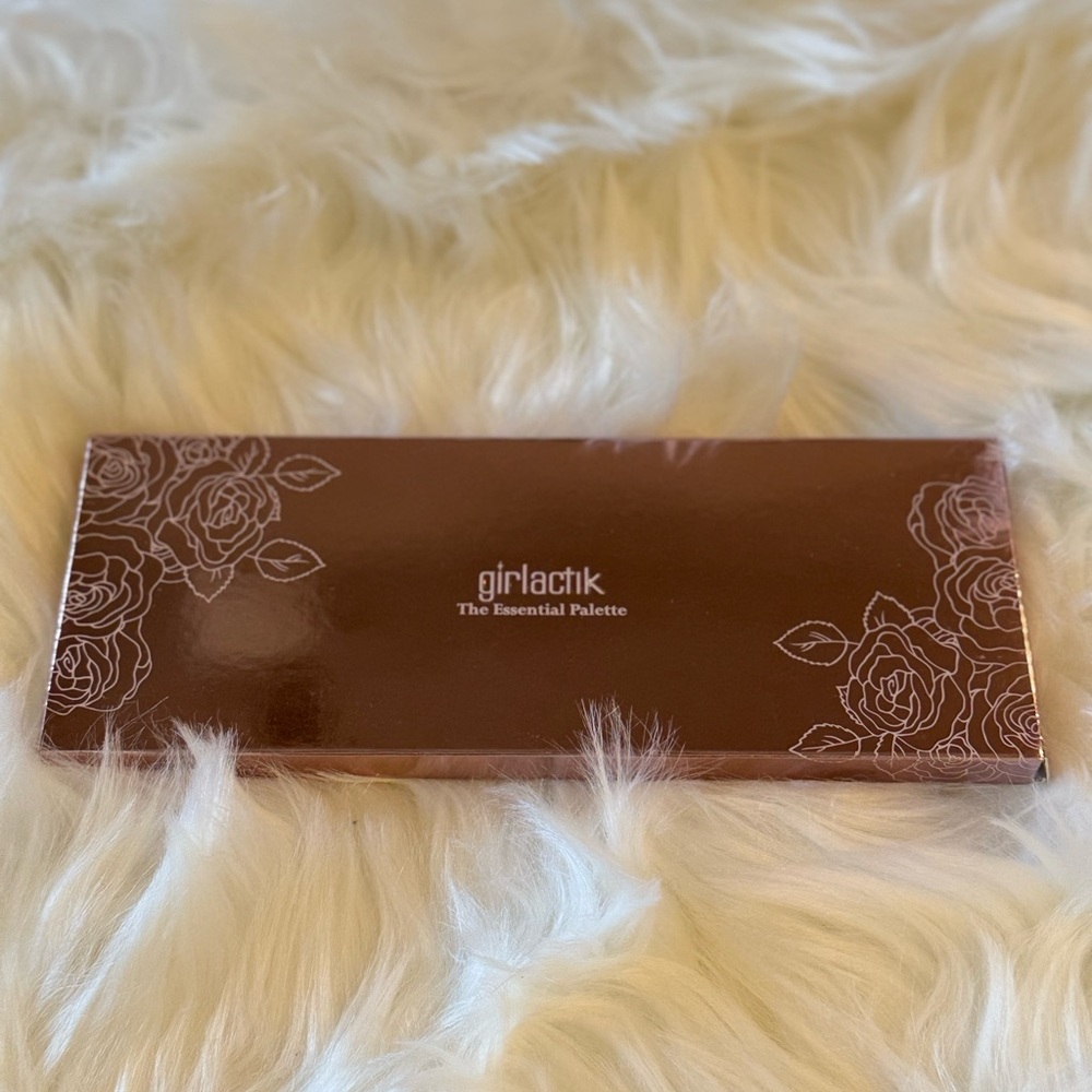 Girlactik The Essential Palette